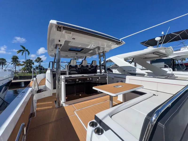 Slide: The Image of Jeanneau Leader 12.5 WA 2022 - 5558378