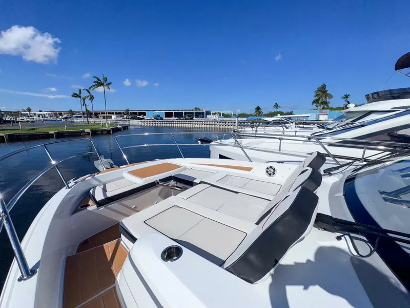 Slide: The Image of Jeanneau Leader 12.5 WA 2022 - 5558380