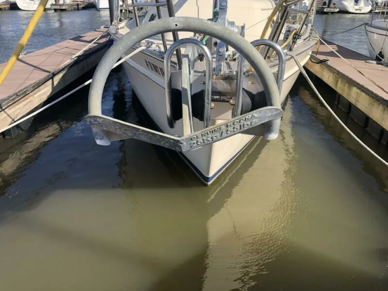 Slide: The Image of Island Packet 380 Rocna Anchor - 5554627