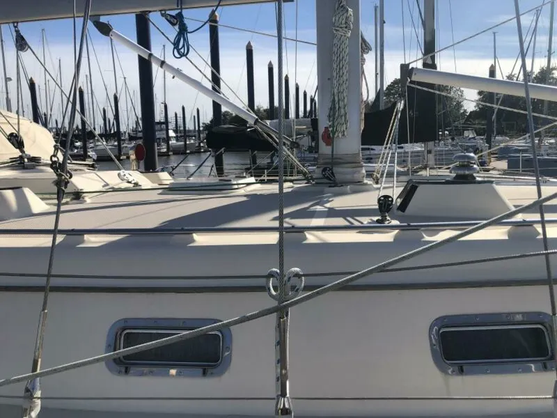 Slide: The Image of Island Packet 380 1999 - 5554630