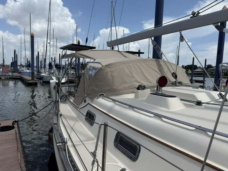 Slide: The Image of Island Packet 380 1999 - 5559678