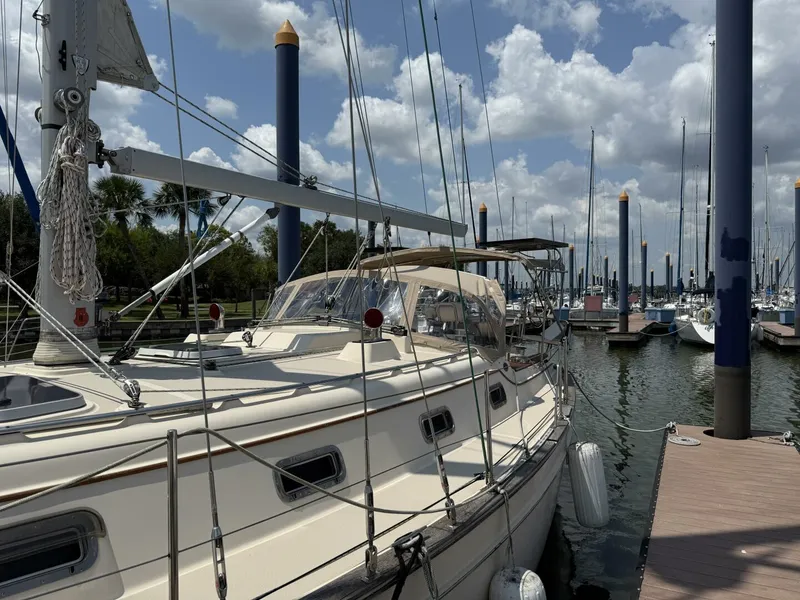 Slide: The Image of Island Packet 380 1999 - 5559671