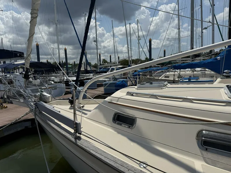 Slide: The Image of Island Packet 380 1999 - 5559672