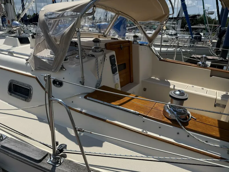 Slide: The Image of Island Packet 380 1999 - 5559673