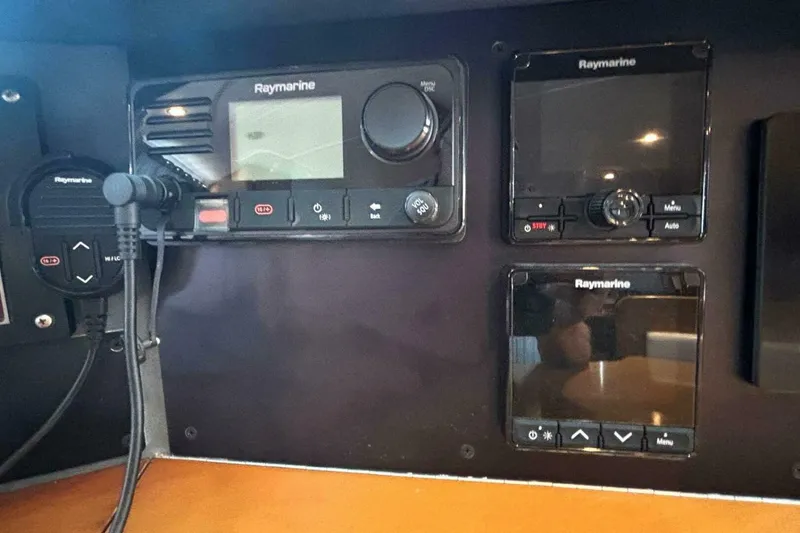 Slide: The Image of Fountaine Pajot Maryland 2000 - 5556103