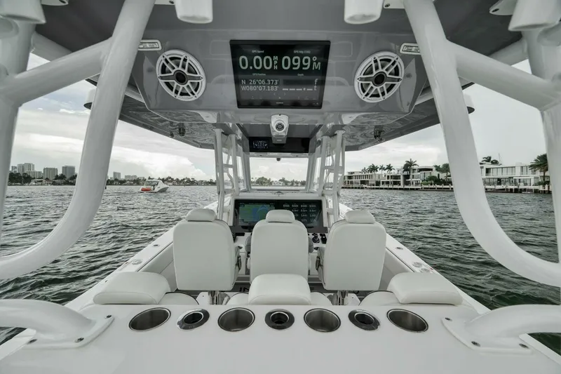 Slide: The Image of Invincible 43 Open 2024 - 5555095