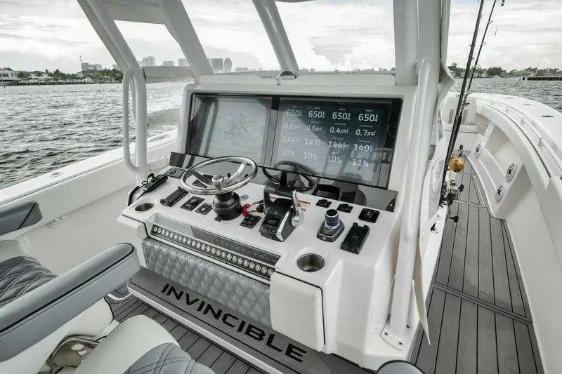 Slide: The Image of Invincible 43 Open 2024 - 5555101