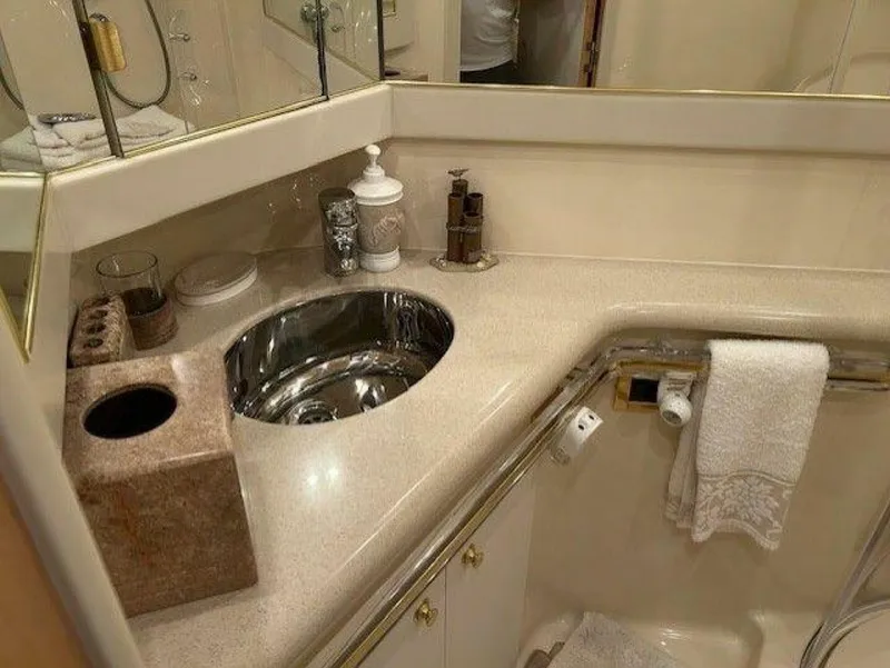 Slide: The Image of Sea Ray 540 Sundancer 1998 - 5555170