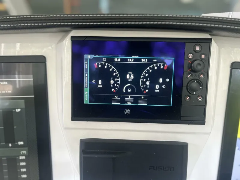 Slide: The Image of Sunsation 34 2019 - 5556038