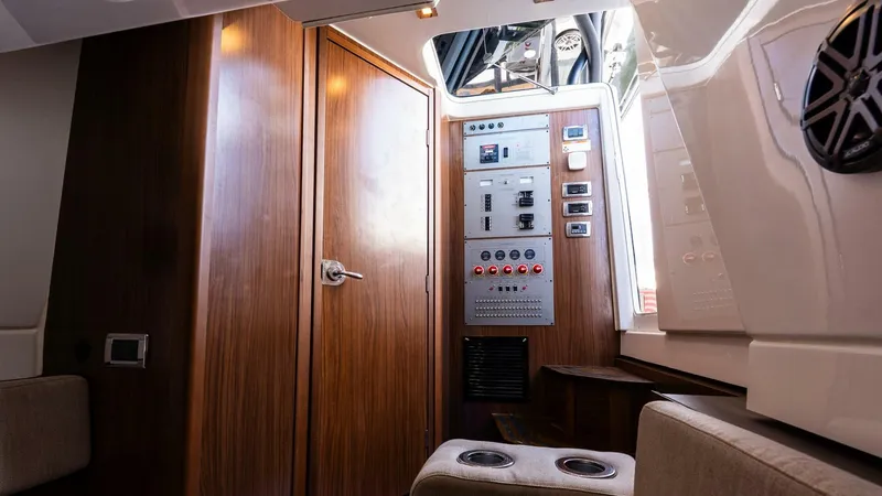 Slide: The Image of Wellcraft 402 Fisherman 2021 - 5555963