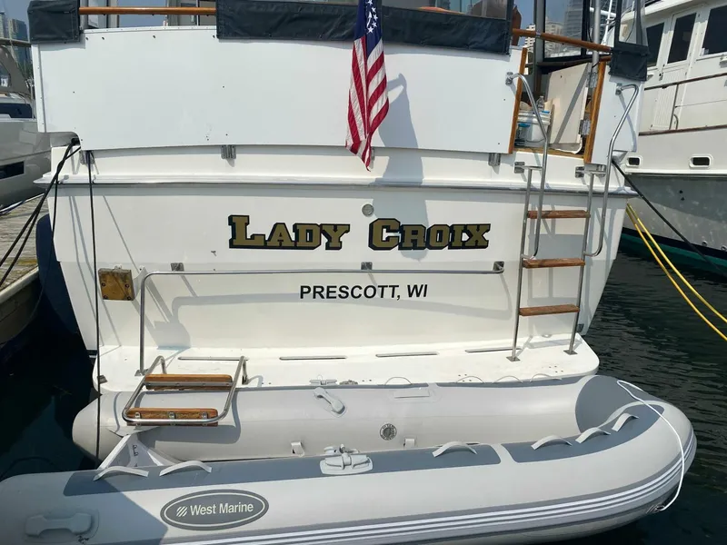 Slide: The Image of Bertram 42 Motor Yacht 1977 - 5556136