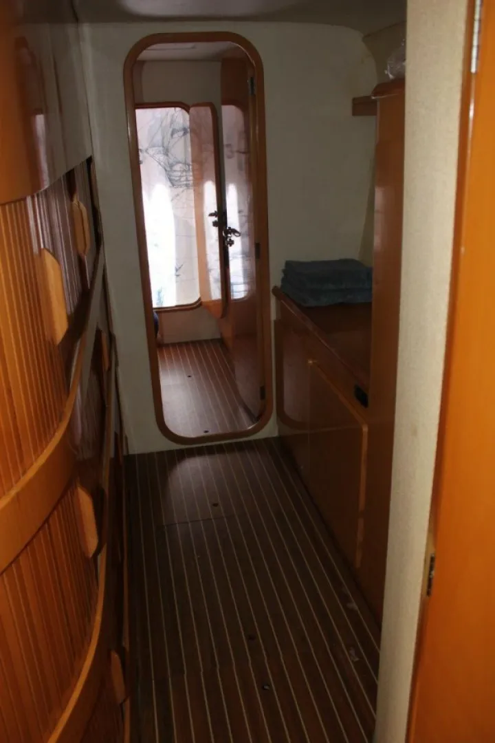 Slide: The Image of Used Sail Catamaran for sale 2006 ALLIAURA MARINE Privilege - JOBSITE - 5556656