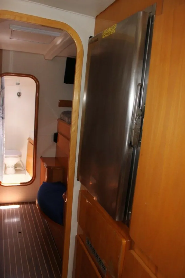 Slide: The Image of Used Sail Catamaran for sale 2006 ALLIAURA MARINE Privilege - JOBSITE - 5556658