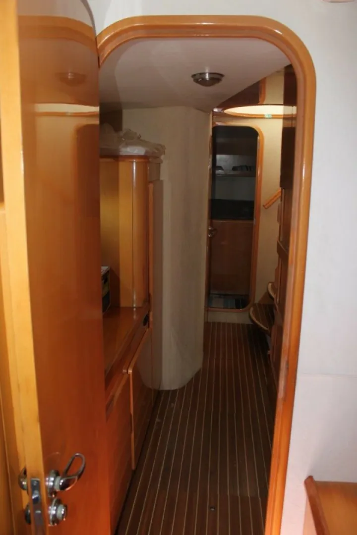 Slide: The Image of Used Sail Catamaran for sale 2006 ALLIAURA MARINE Privilege - JOBSITE - 5556654