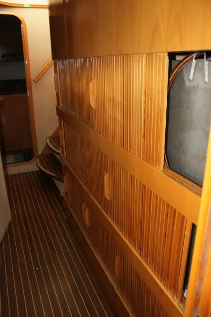 Slide: The Image of Used Sail Catamaran for sale 2006 ALLIAURA MARINE Privilege - JOBSITE - 5556655