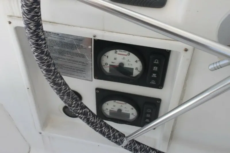 Slide: The Image of Used Sail Catamaran for sale 2006 ALLIAURA MARINE Privilege - JOBSITE - 5556669