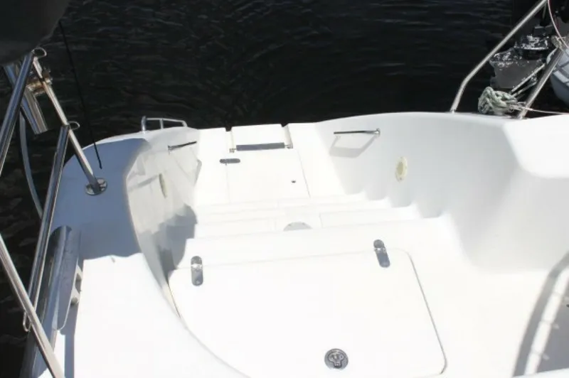 Slide: The Image of Used Sail Catamaran for sale 2006 ALLIAURA MARINE Privilege - JOBSITE - 5556709