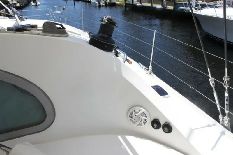 Slide: The Image of Used Sail Catamaran for sale 2006 ALLIAURA MARINE Privilege - JOBSITE - 5556710