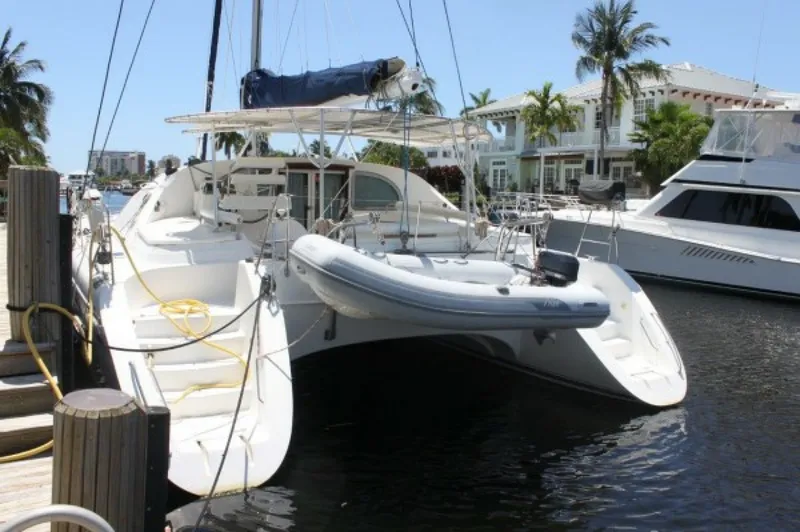 Slide: The Image of Used Sail Catamaran for sale 2006 ALLIAURA MARINE Privilege - JOBSITE - 5556711