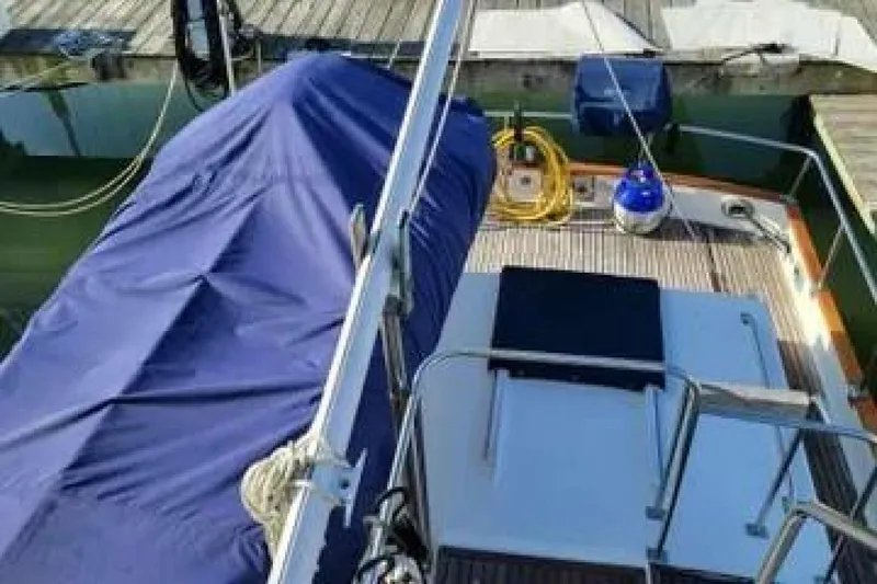 Slide: The Image of Grand Banks 42 classic 1989 - 5556790