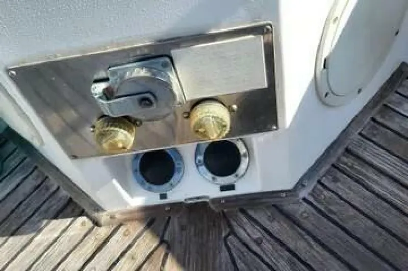 Slide: The Image of Grand Banks 42 classic 1989 - 5556799