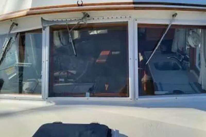 Slide: The Image of Grand Banks 42 classic 1989 - 5556801