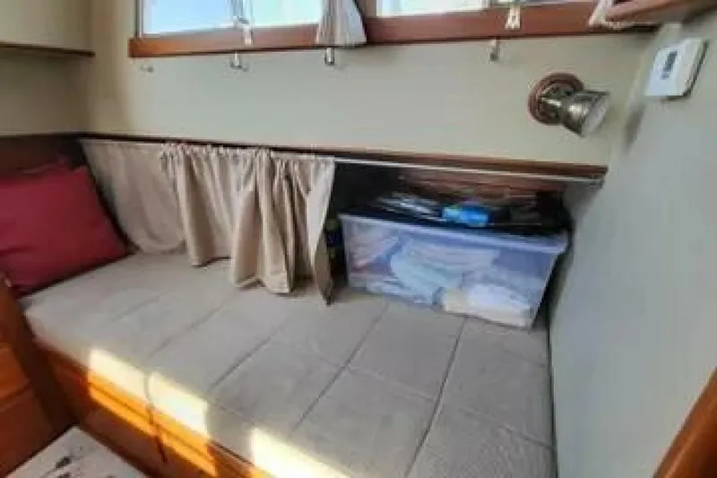 Slide: The Image of Grand Banks 42 classic 1989 - 5556810