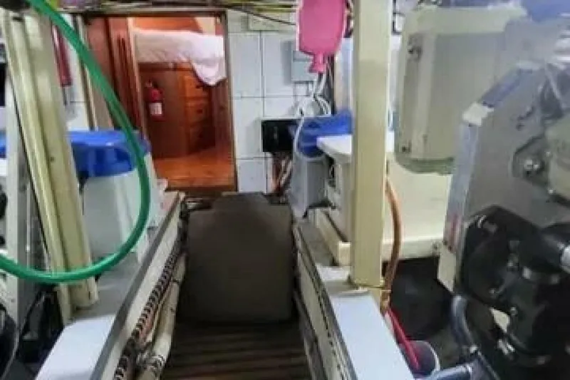 Slide: The Image of Grand Banks 42 classic 1989 - 5556813