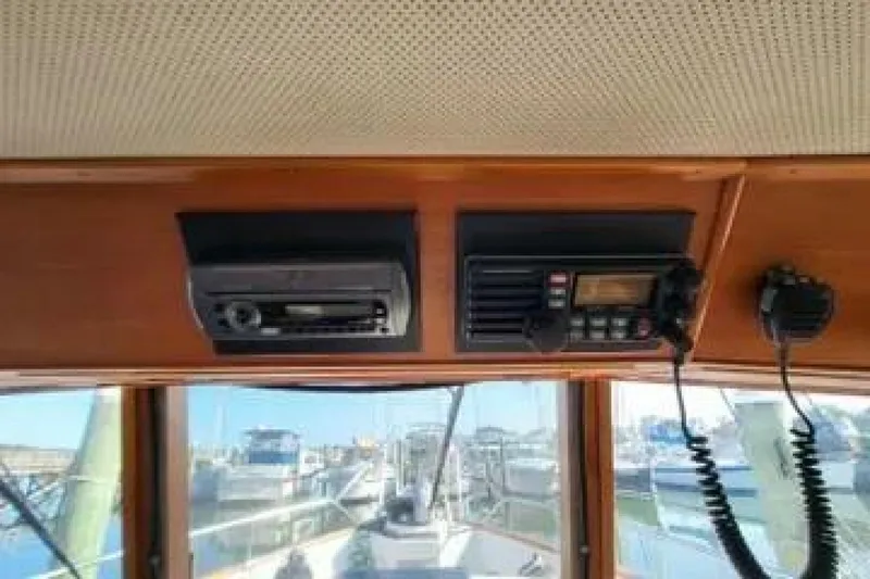 Slide: The Image of Grand Banks 42 classic 1989 - 5556822