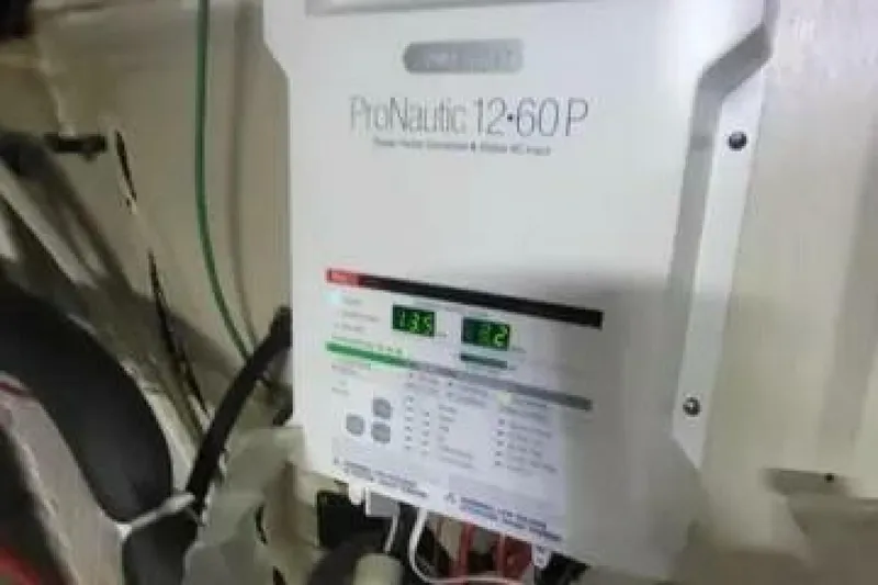 Slide: The Image of Grand Banks 42 classic 1989 - 5556848