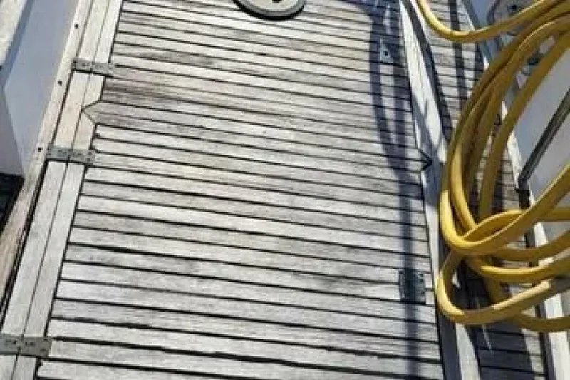 Slide: The Image of Grand Banks 42 classic 1989 - 5556849