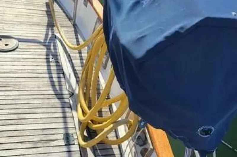 Slide: The Image of Grand Banks 42 classic 1989 - 5556850