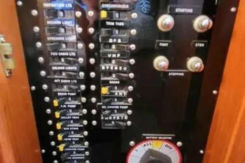 Slide: The Image of Grand Banks 42 classic 1989 - 5556859