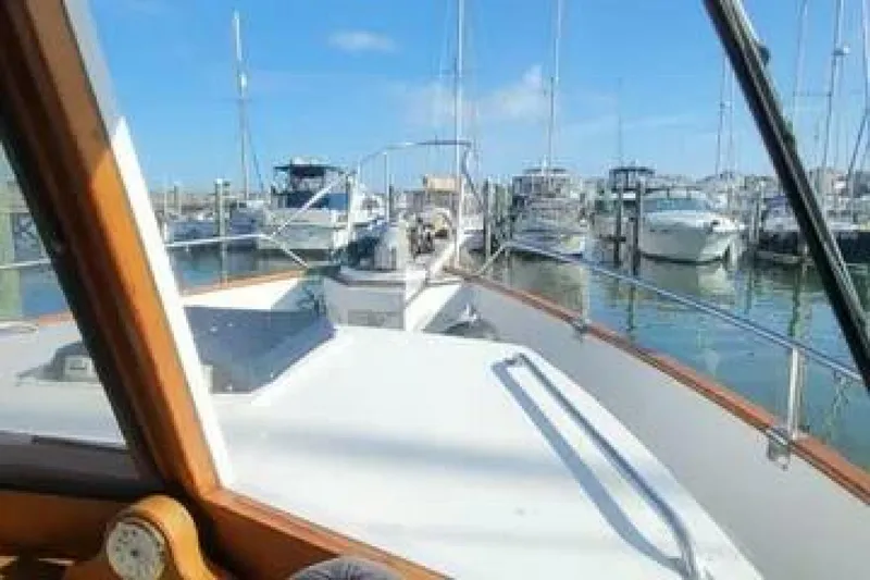 Slide: The Image of Grand Banks 42 classic 1989 - 5556864