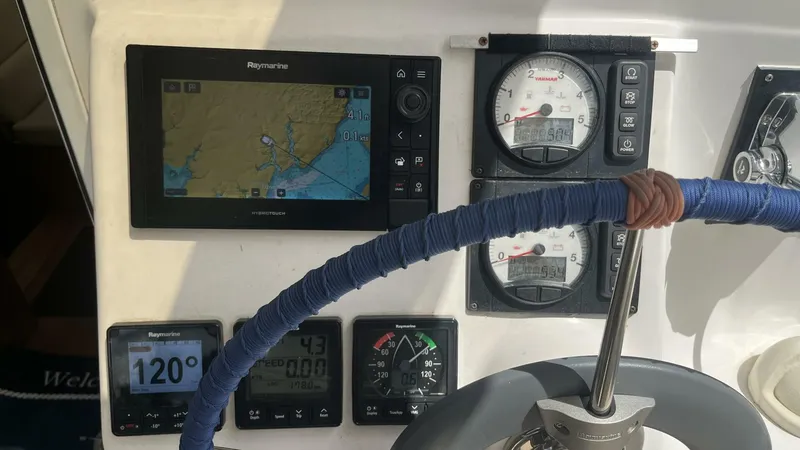 Slide: The Image of 2023 Electronics - 5558909