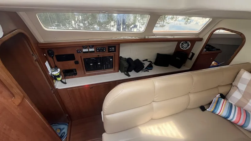 Slide: The Image of Gemini Legacy 35 2014 - 5557015