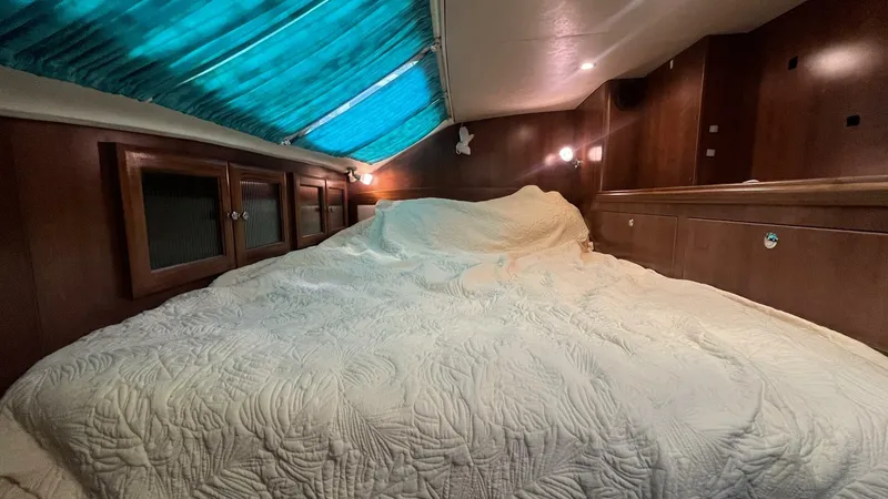 Slide: The Image of Primary Cabin - 5557017