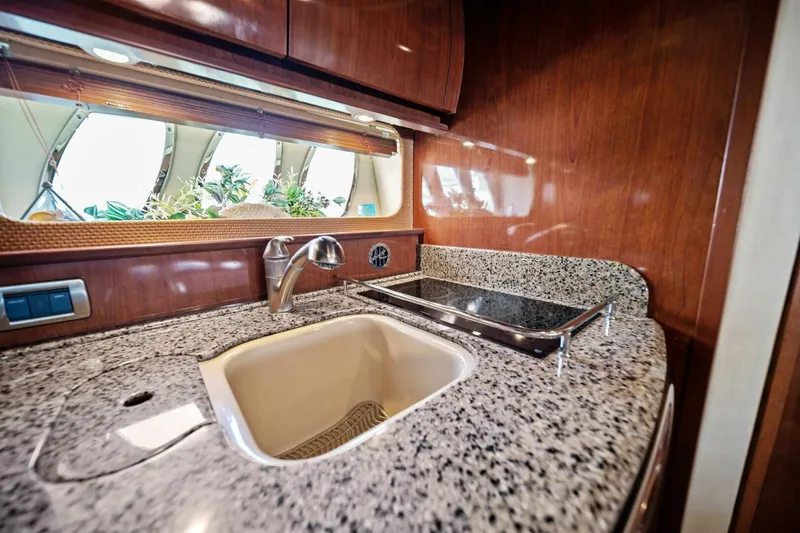 Slide: The Image of 2006 Sea Ray 38 Sundancer 'Ty One On' - 5557512