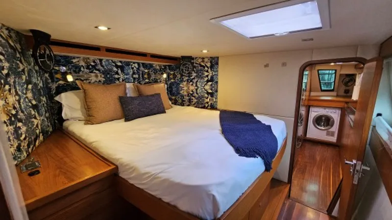 Slide: The Image of Used Sail Catamaran for sale 2014 Gunboat 55 - VANDAL - 5558776