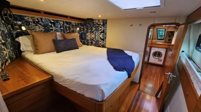 Slide: The Image of Used Sail Catamaran for sale 2014 Gunboat 55 - VANDAL - 5558777