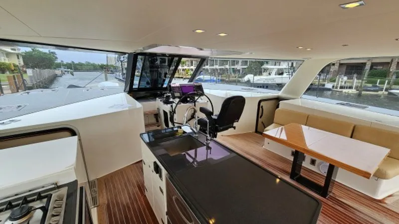 Slide: The Image of Used Sail Catamaran for sale 2014 Gunboat 55 - VANDAL - 5557713