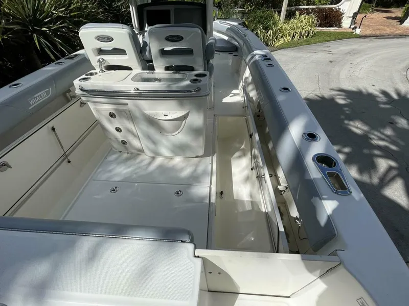 Slide: The Image of Boston Whaler 280 Outrage 2011 - 5558052