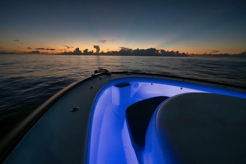 Slide: The Image of Winter Custom Yachts 46 Walkaround 2019 - 5581505