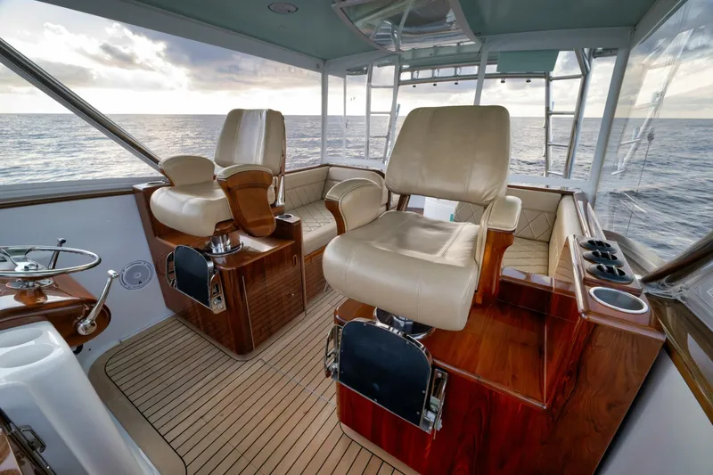 Slide: The Image of Winter Custom Yachts 46 Walkaround 2019 - 5581516