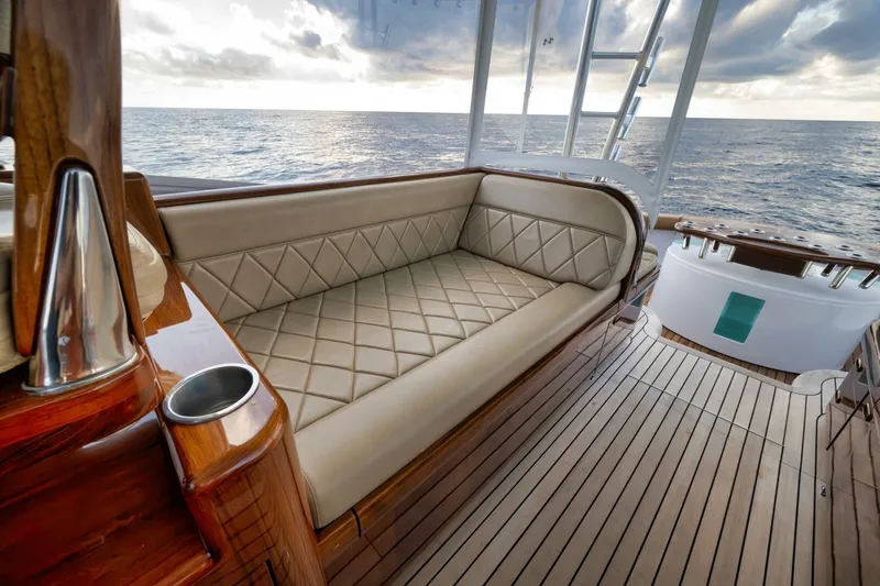 Slide: The Image of Winter Custom Yachts 46 Walkaround 2019 - 5581520