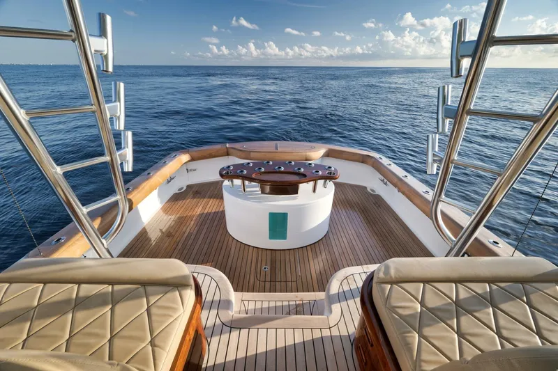 Slide: The Image of Winter Custom Yachts 46 Walkaround 2019 - 5581531