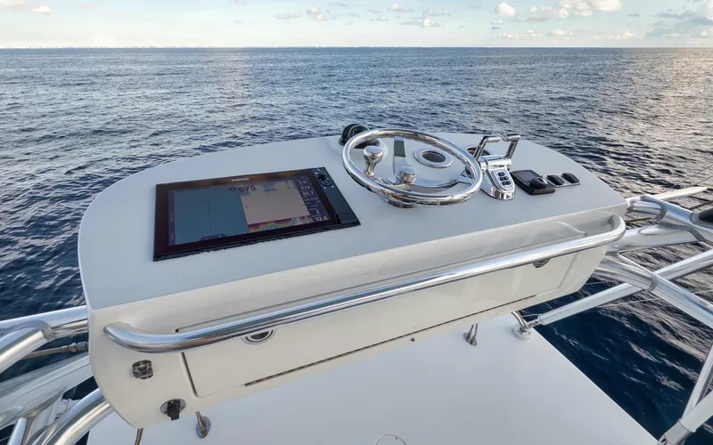 Slide: The Image of Winter Custom Yachts 46 Walkaround 2019 - 5581536