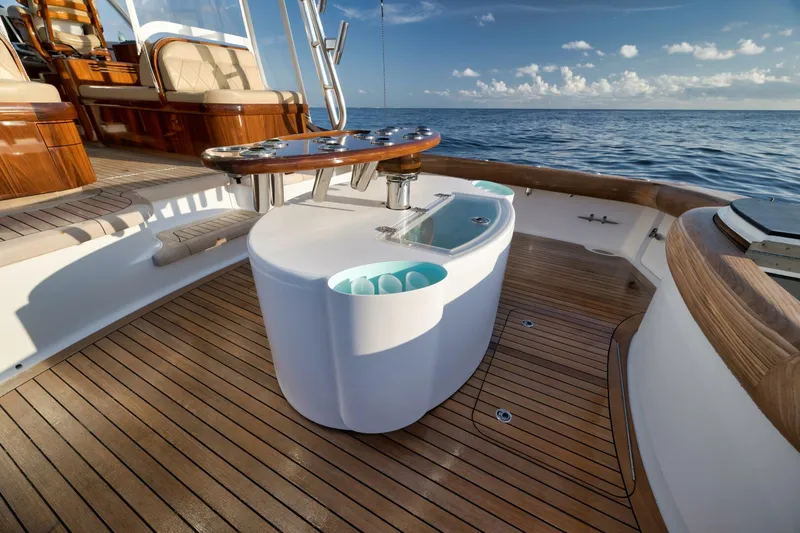 Slide: The Image of Winter Custom Yachts 46 Walkaround 2019 - 5581551