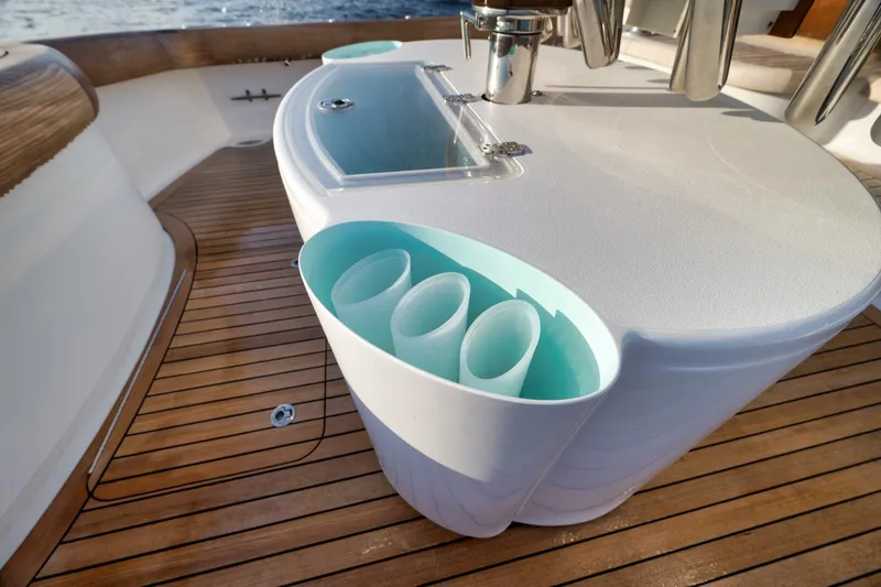 Slide: The Image of Winter Custom Yachts 46 Walkaround 2019 - 5581554