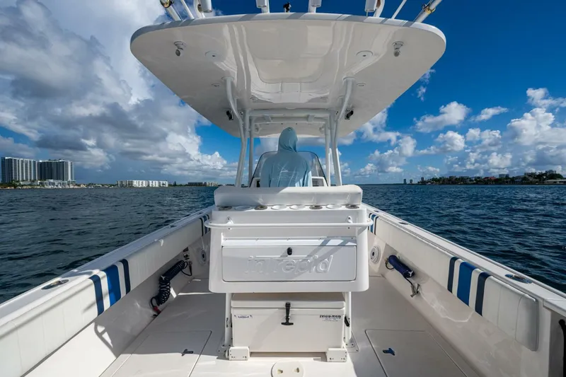 Slide: The Image of Intrepid 327 Center Console 2011 - 5558460